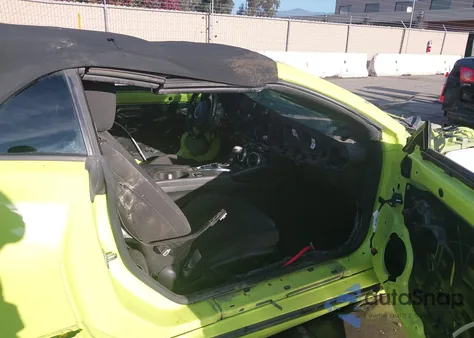 2021 Chevrolet Camaro Rwd 1Lt from USA, damaged, VIN 1G1FB3DS7M0105540